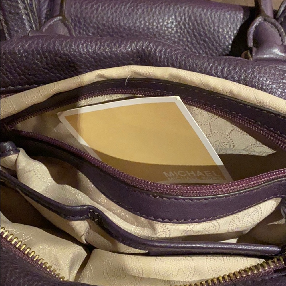 Purple/Plum Michael Kors bag - Picture 8 of 12
